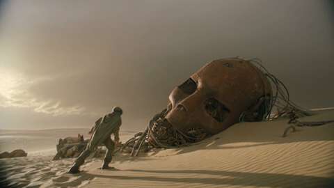 Kling 3.0 Desert Wasteland Decaying Mechs Scavenger Climbing Robot Head