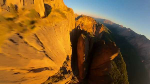 Wingsuit Canyon FPV Flight