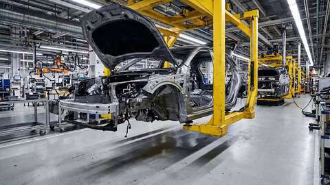 Car Assembly Timelapse