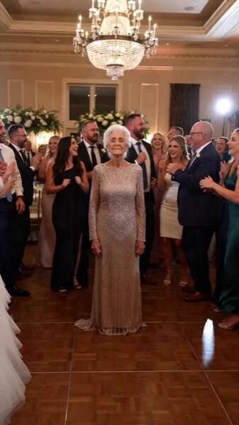 Grandma Wedding Dance
