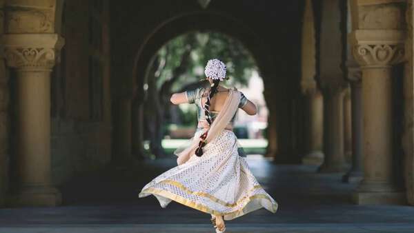 Fashion Runner Tracking Shot