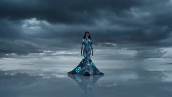 Hollywood Haute Couture on Salar de Uyuni