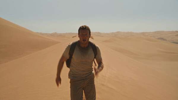 Desert Man Serpent Chase Survival