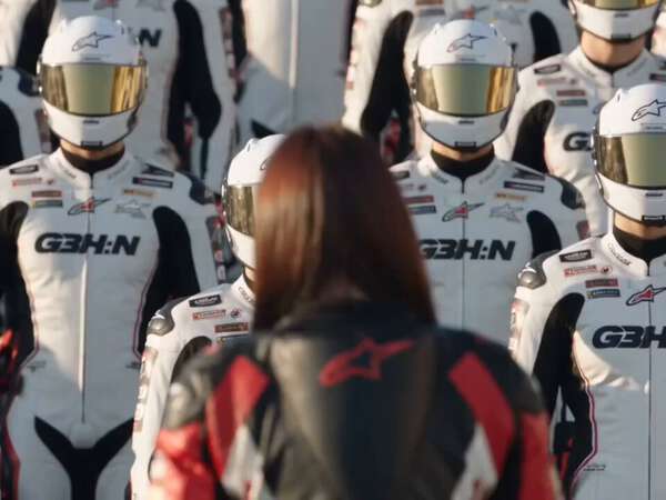 Motorsport Pit Lane Woman
