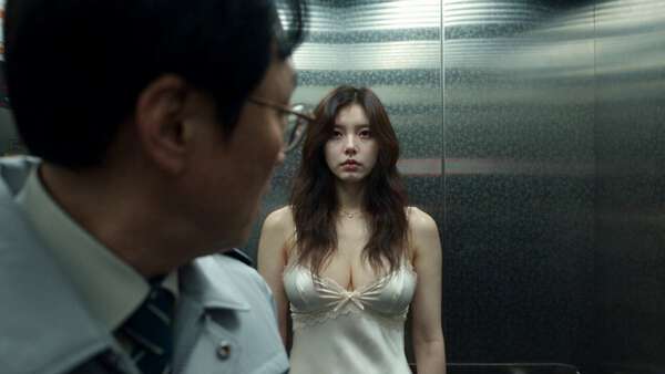 Elevator Claustrophobic Horror