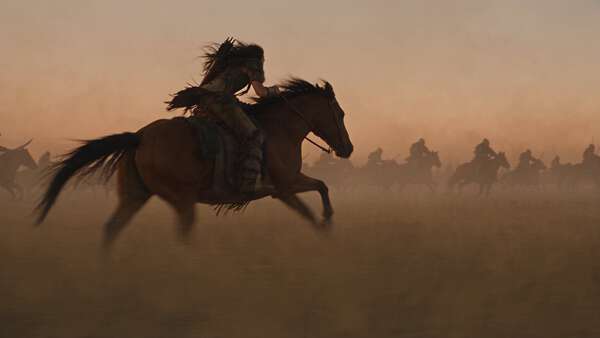 Nomadic Queen Dusk Cavalry Charge